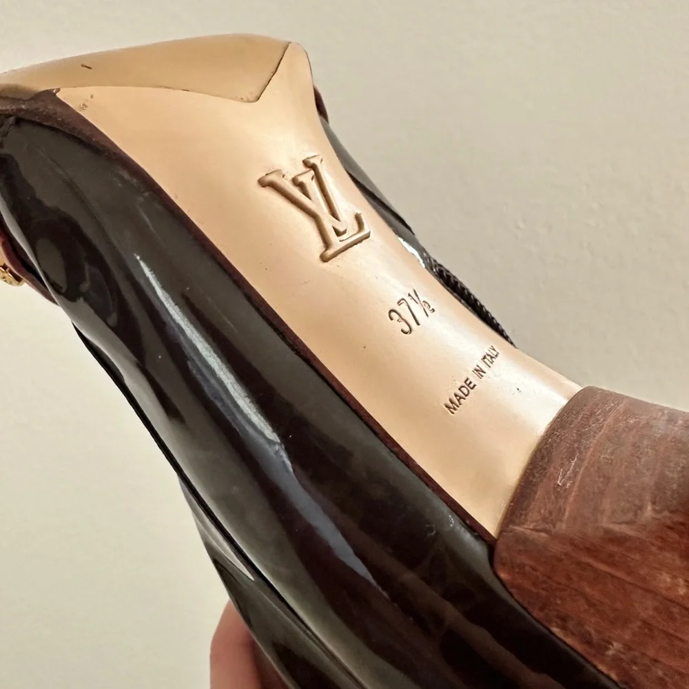 LOUIS VUITTON 🔒 LV Monogram Brown Patent Ankle Boots with Lock Charm Zip Sz 37.5 - Picture 5 of 11